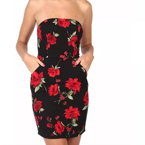 B.Darlin Strapless Floral Dress. Black & Red 1/2#022 - Picture 1 of 14
